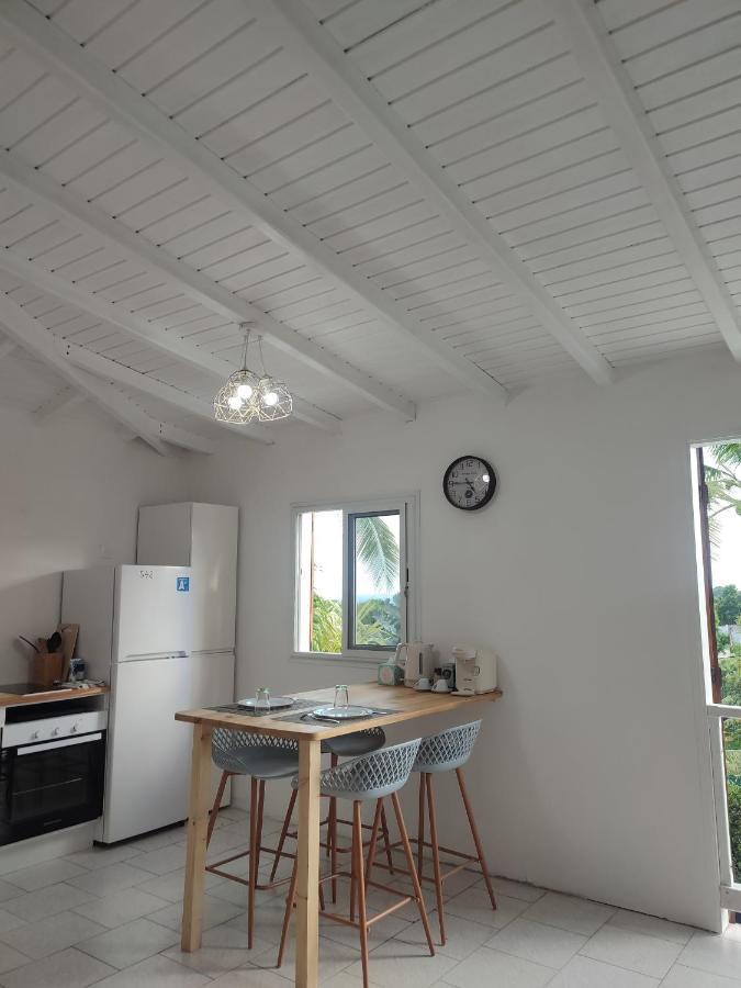 Grand Studio Plein De Charme Sainte-Anne  Exterior foto